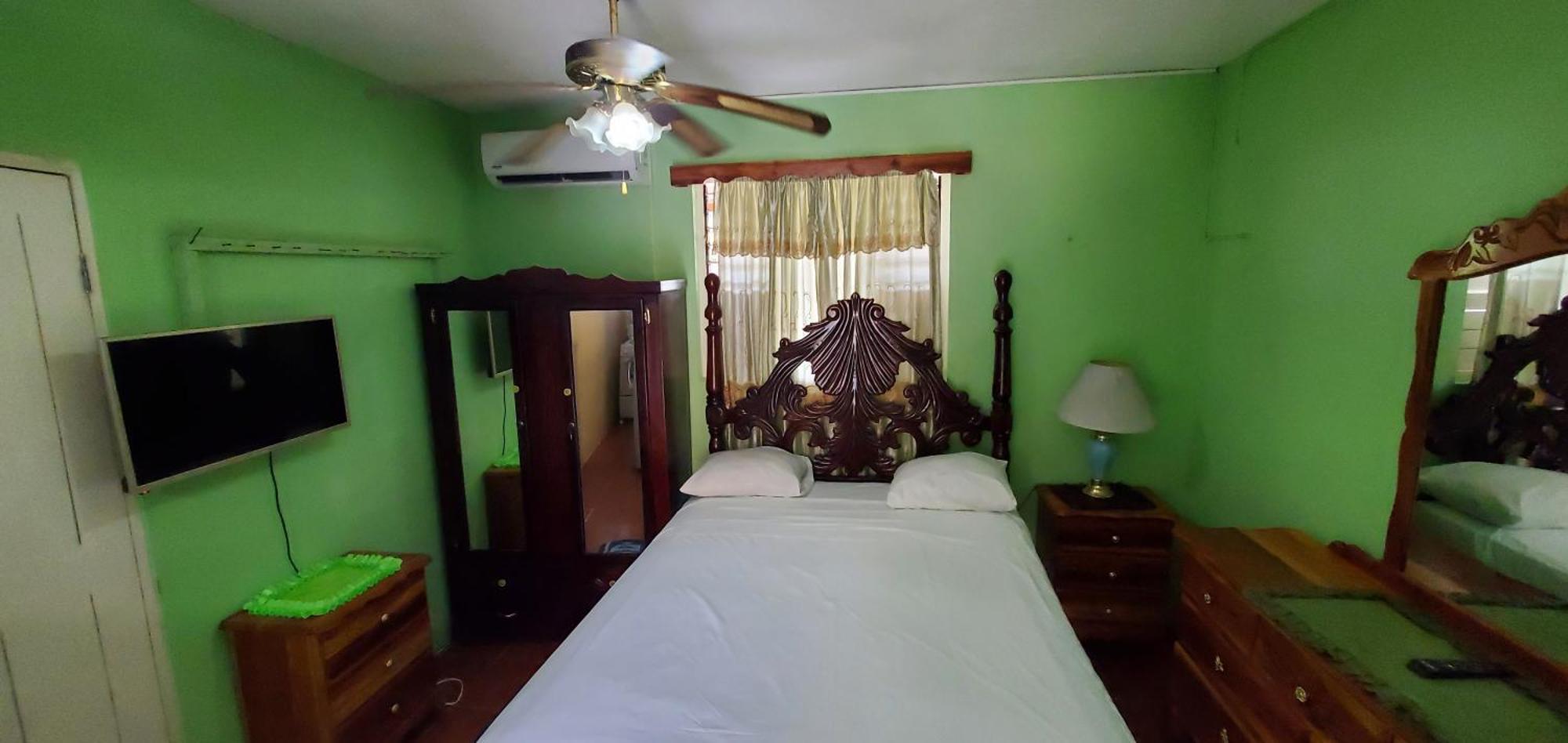 Little Shaw Park Guest House Ocho Ríos Extérieur photo
