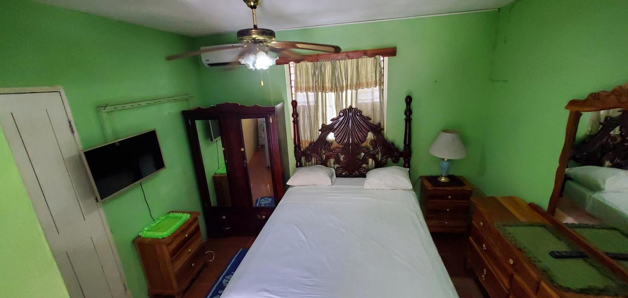 Little Shaw Park Guest House Ocho Ríos Extérieur photo