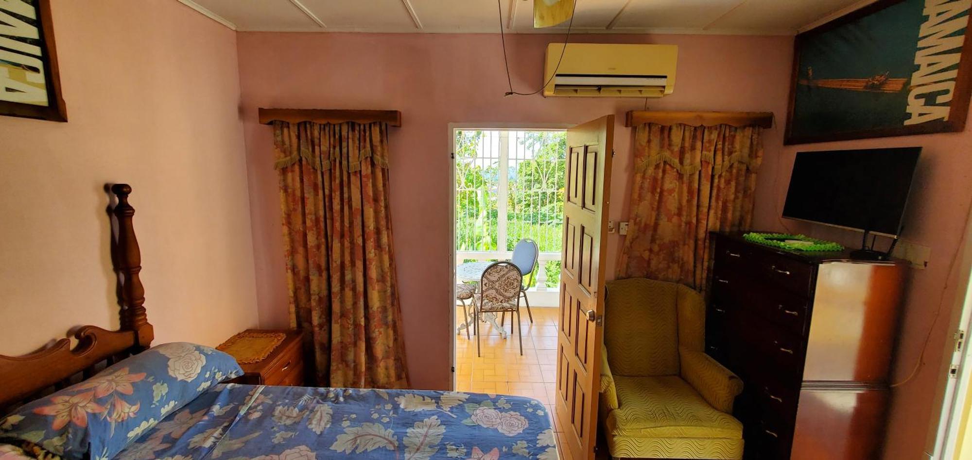 Little Shaw Park Guest House Ocho Ríos Extérieur photo