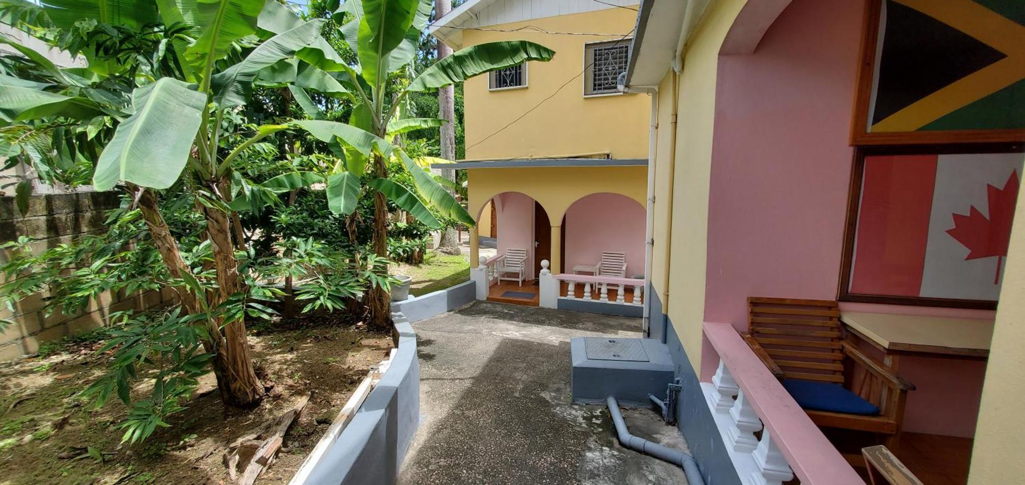 Little Shaw Park Guest House Ocho Ríos Extérieur photo