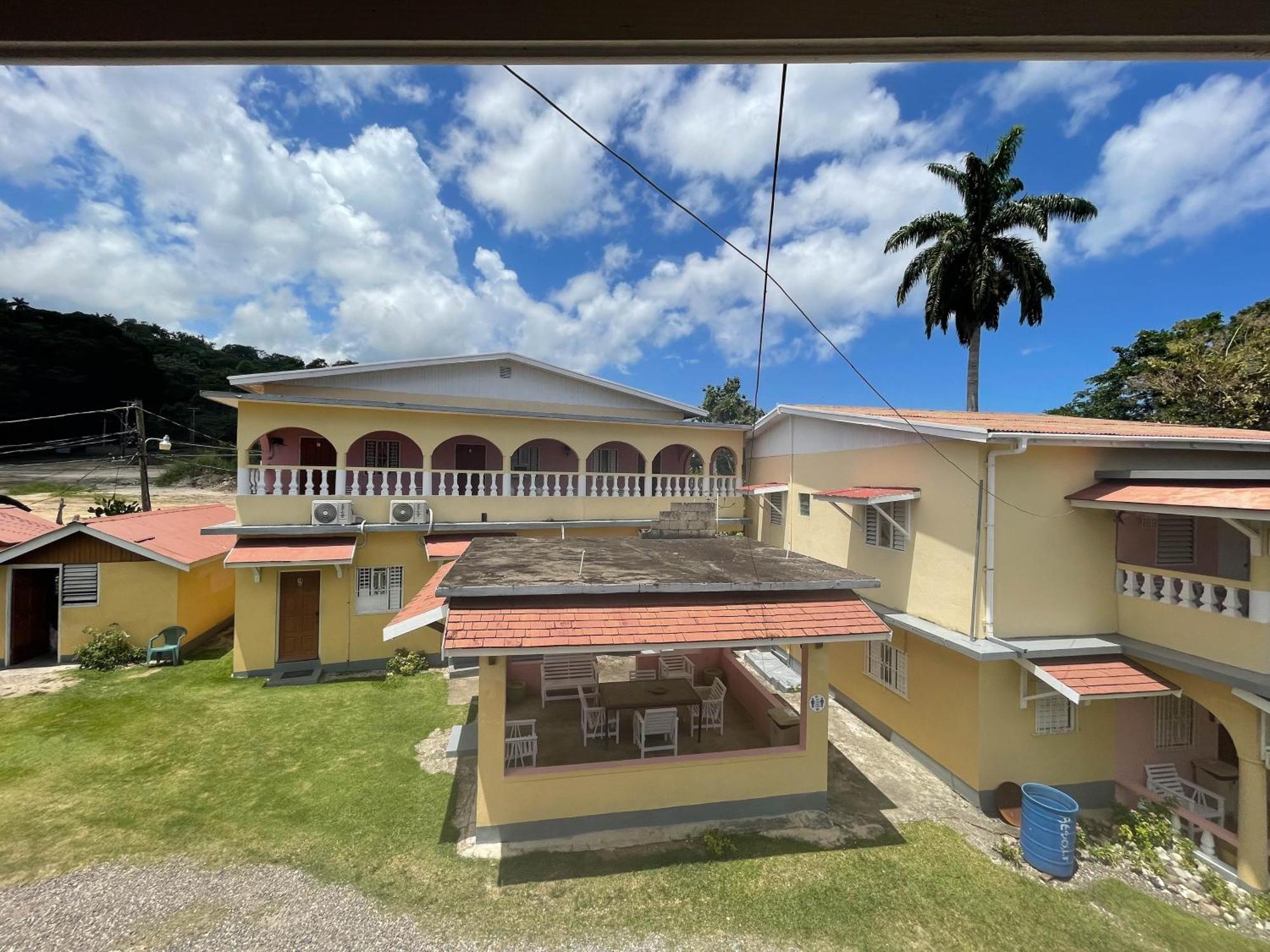 Little Shaw Park Guest House Ocho Ríos Extérieur photo